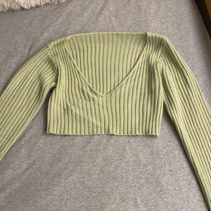 shein light green cropped sweater